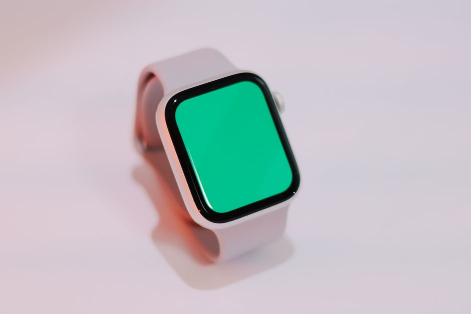 ساعة ذكية AMOLED ١٫٩ بوصة